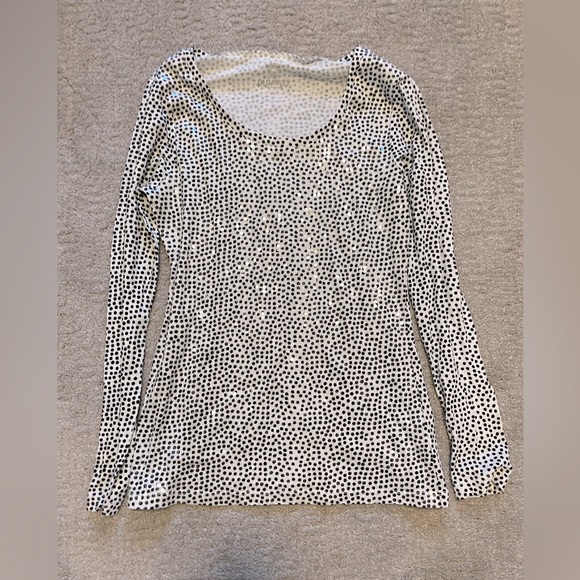 Old Navy Long Sleeve Shirt - Picture 2 of 5